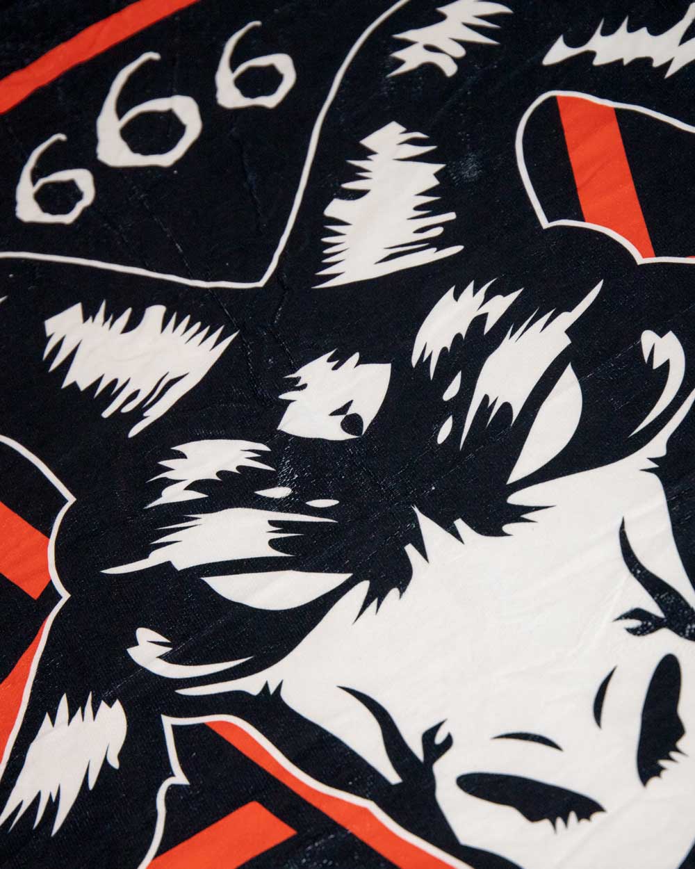 666 Round Towel - Image 3