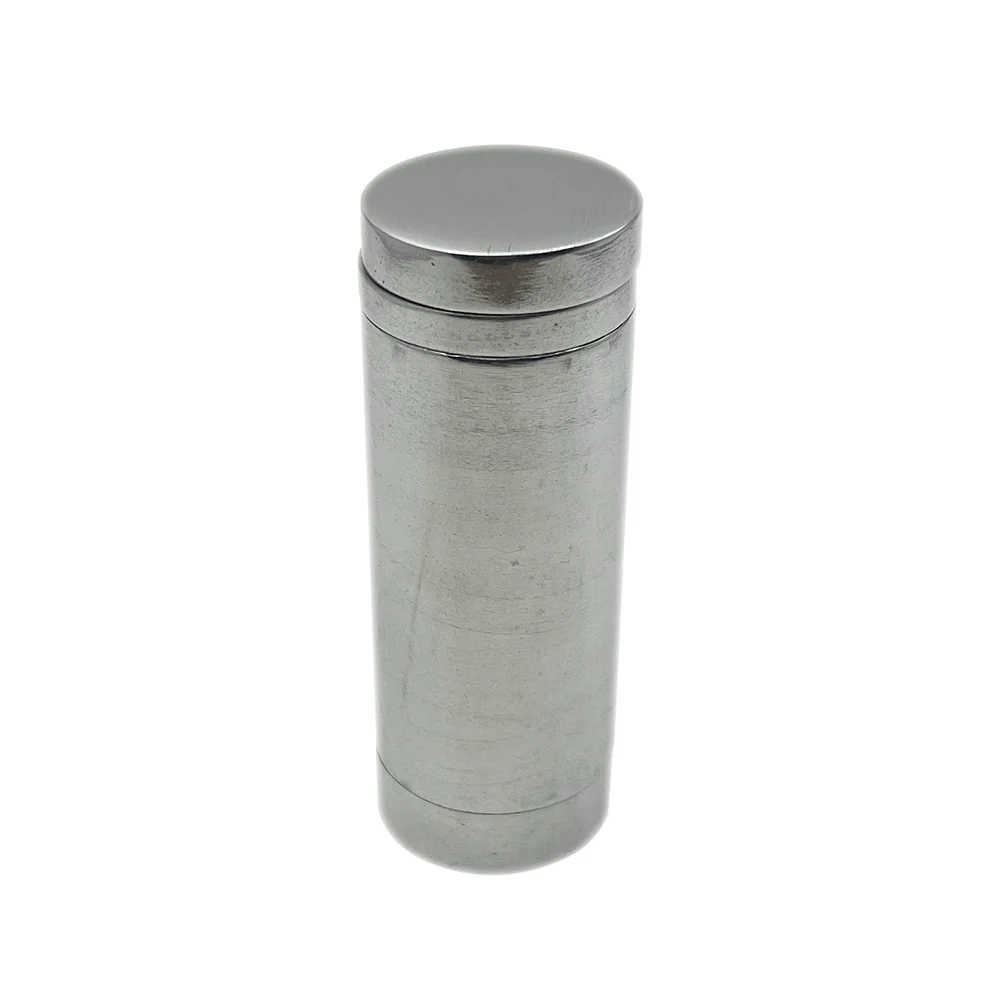 Versatile Companion: 3-in-1 Pipe, Grinder, and Stash - The Ultimate All-in-One Solution! - Image 3