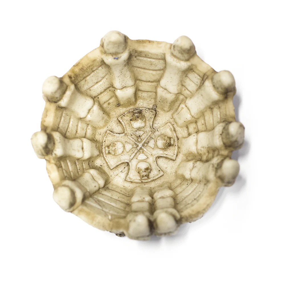 ASHTRAY - SKELETON FINGERS - Image 3