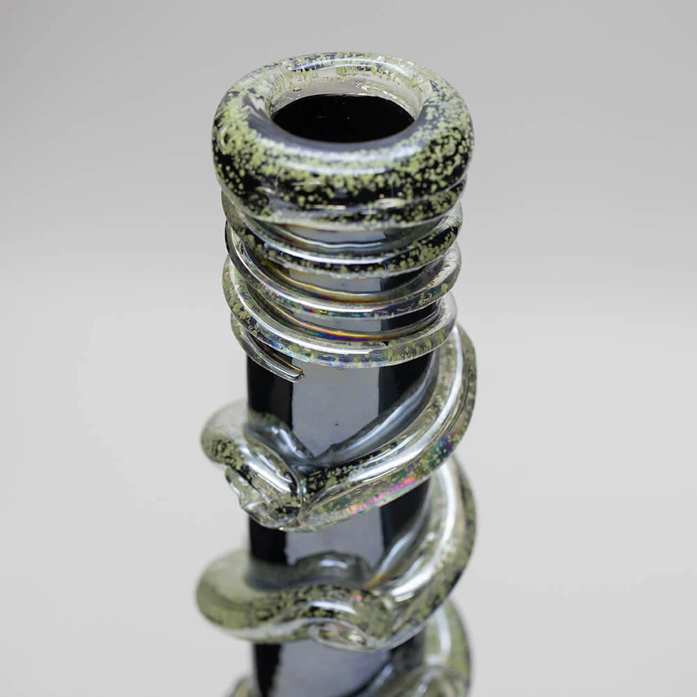 Planet X Death Skull Glass Bong - Image 5