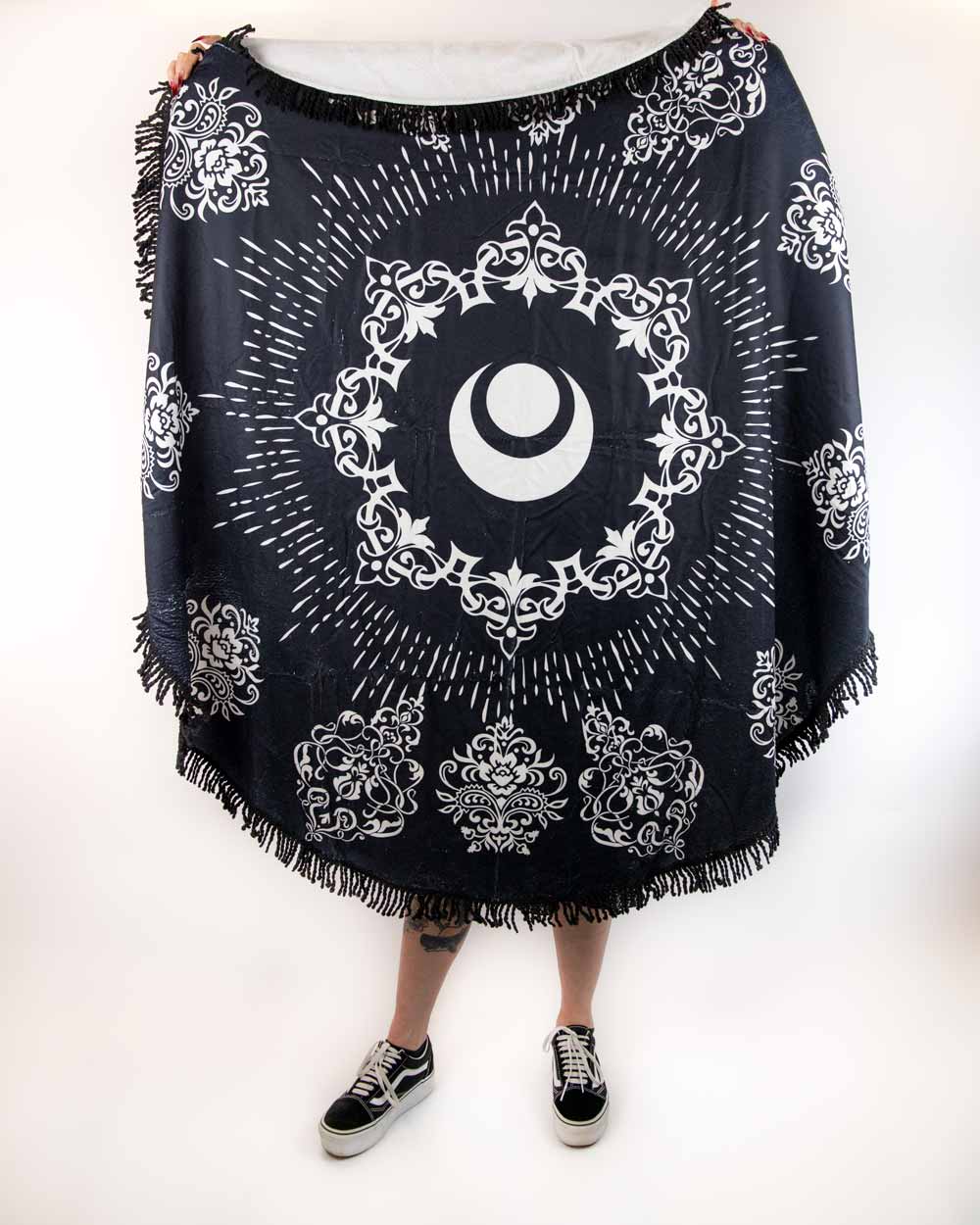 Demask Round Towel - Image 2