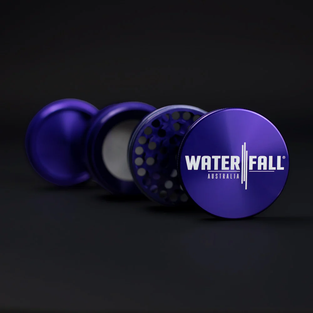 Four-Part Gloss Aluminium Grinder with Removable Screen 63mm - Image 4
