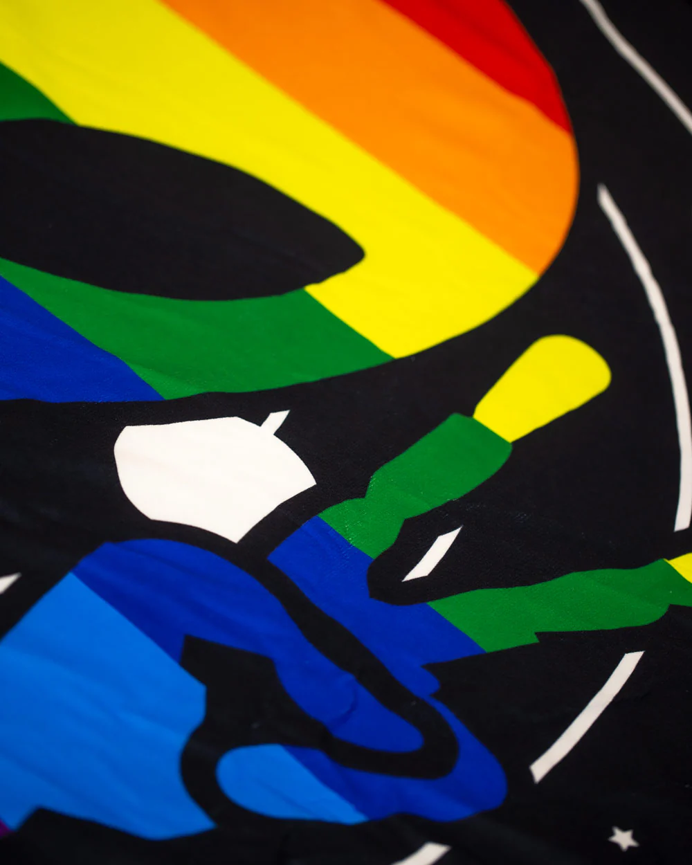 Gaylien Round Towel - Image 3