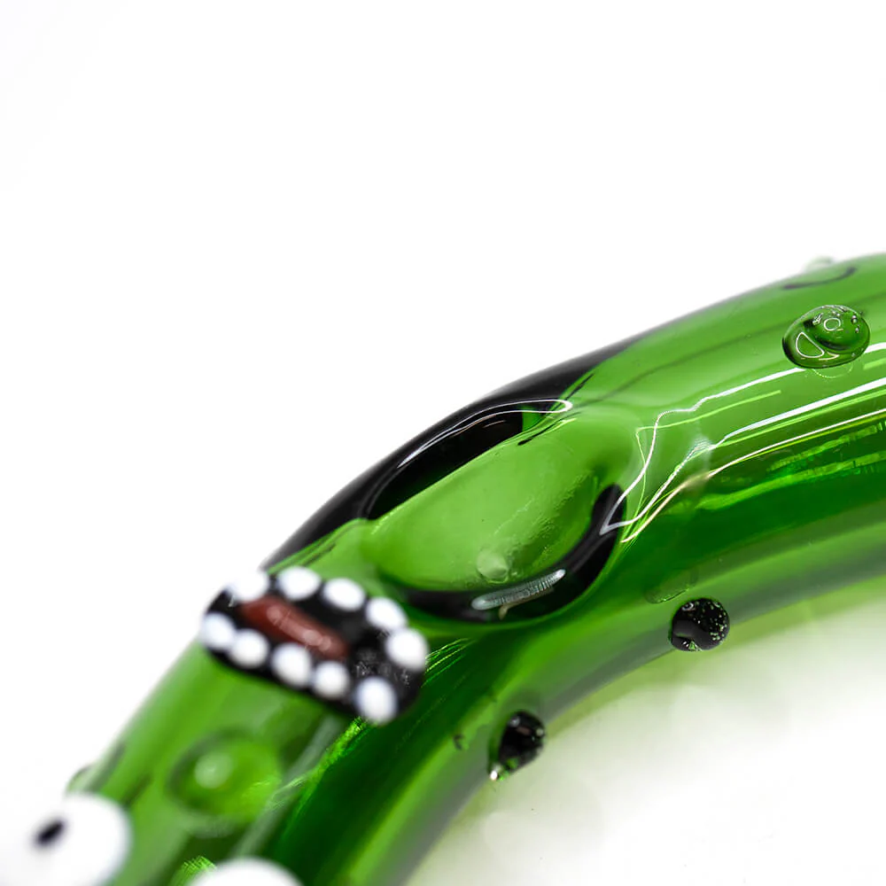 Glass Pipe -Curved 'Pickle Rick' Pipe Green 11cm - Image 3
