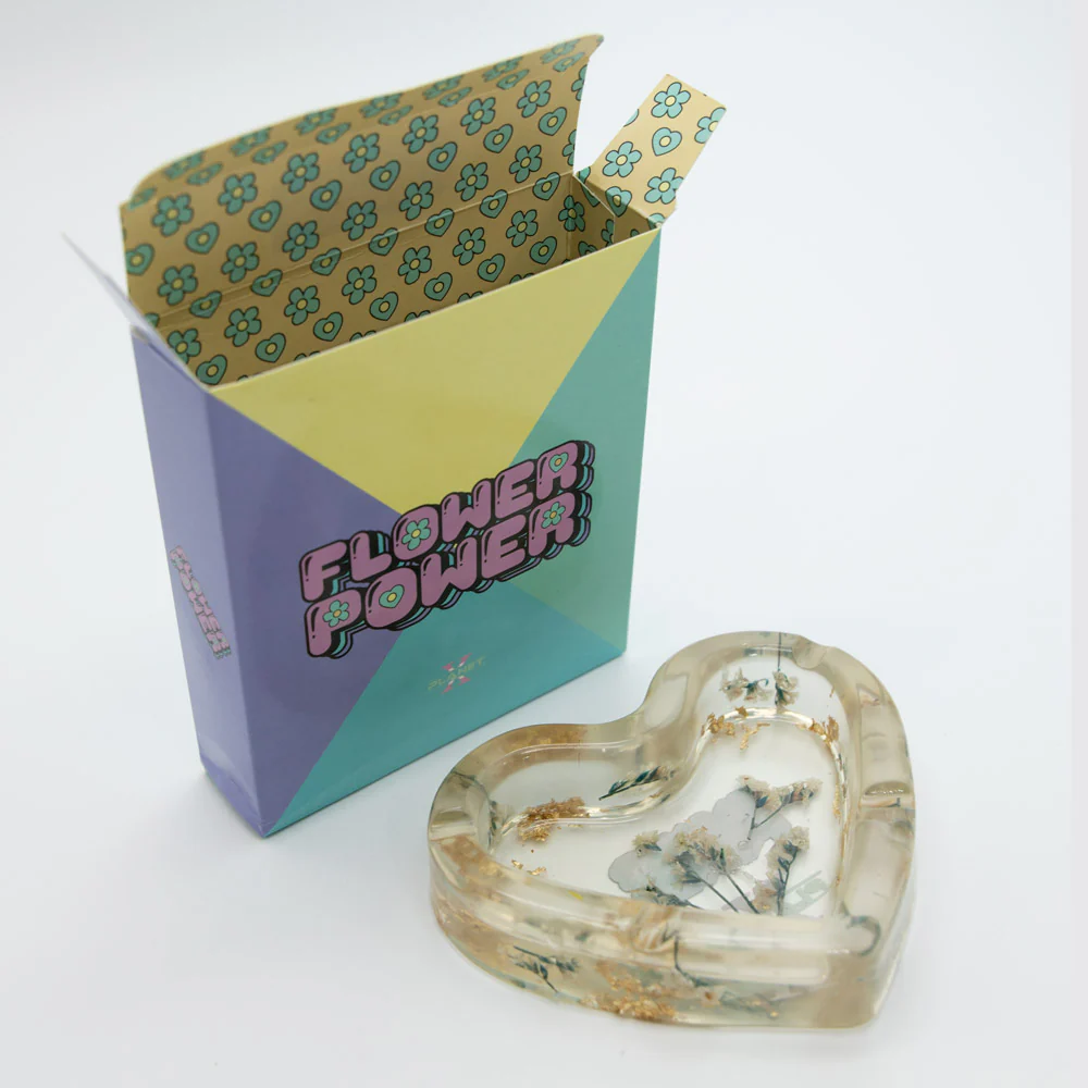 Gold Flakes & Flowers Resin Heart Ashtray - Image 5