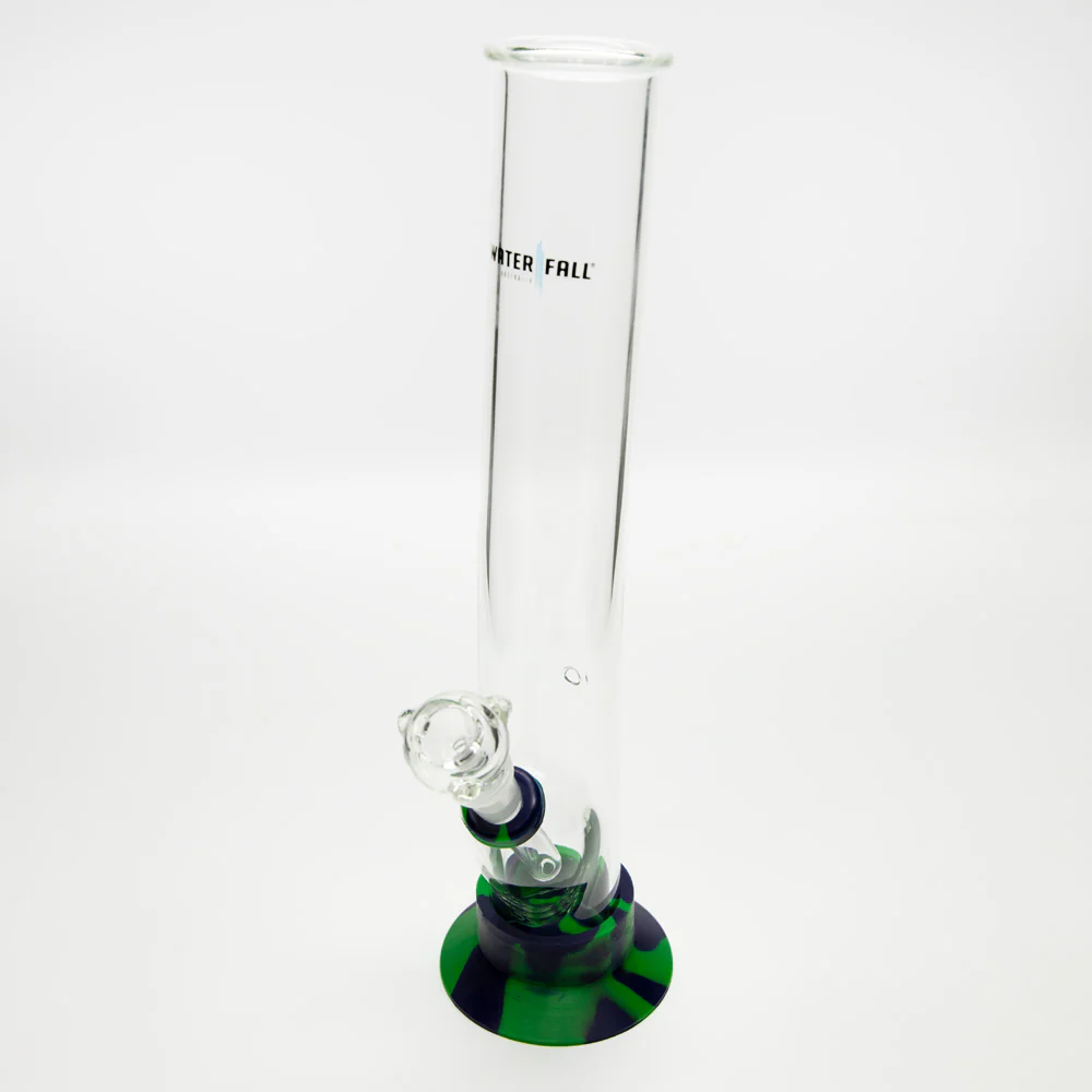 Night Klub Medium Deluxe Glass Bong - Image 14