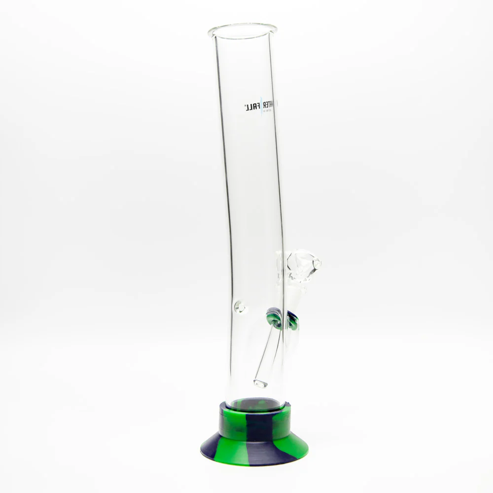 Night Klub Medium Deluxe Glass Bong - Image 16